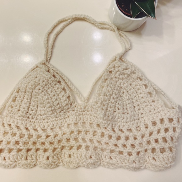 White Dainty Crochet Bralette - Picture 2 of 2